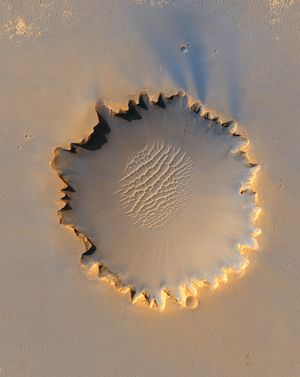 300px-Victoria_crater_from_HiRise.jpg